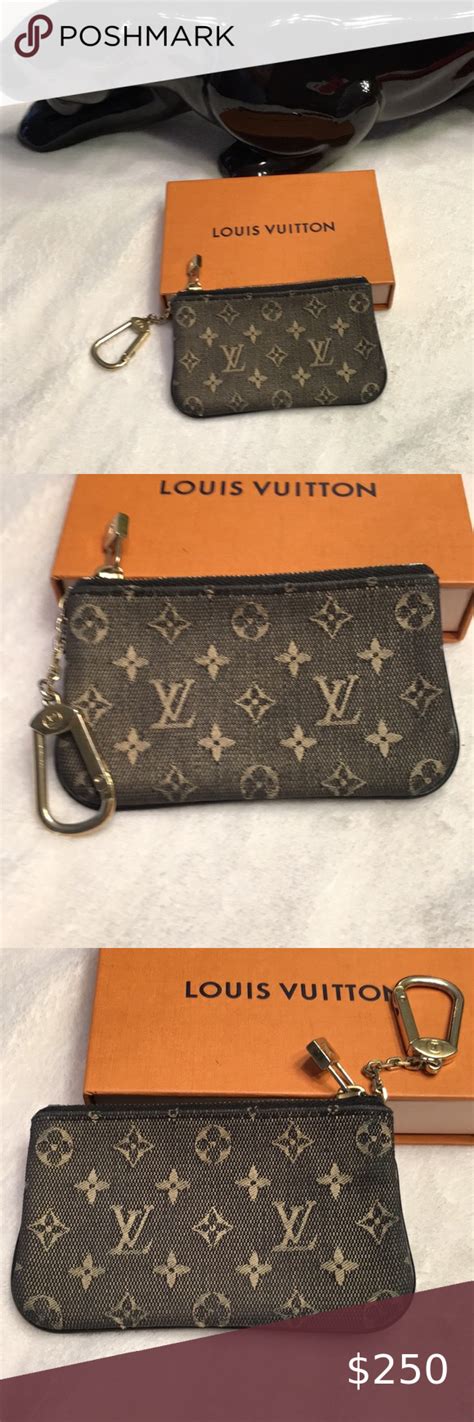 louis vuitton denim key cles